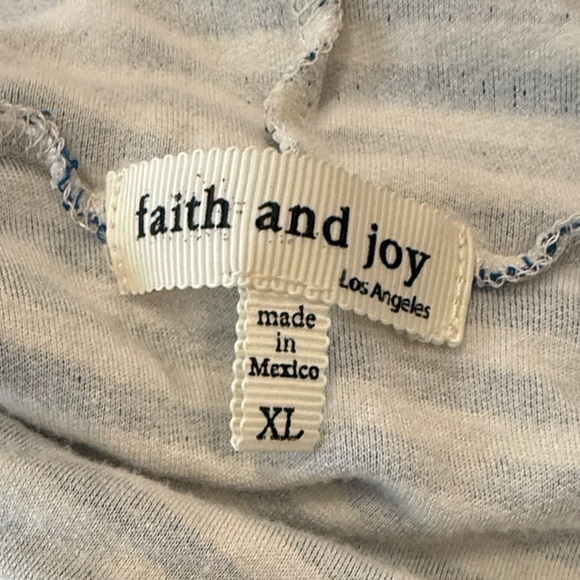 **Faith & Joy Striped Sleeveless Hooded Cardigan – Blue & White – Size XL** - Picture 3 of 4